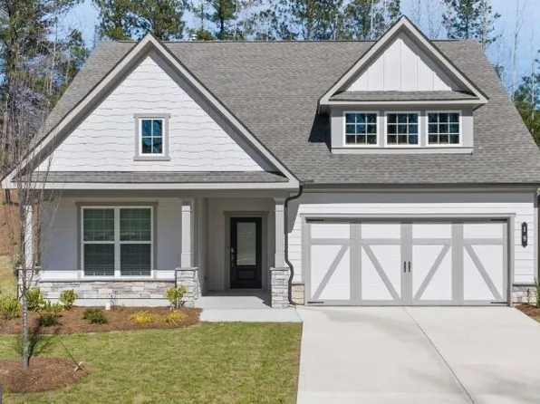 19 Airmont Dr, Sharpsburg, GA 30277