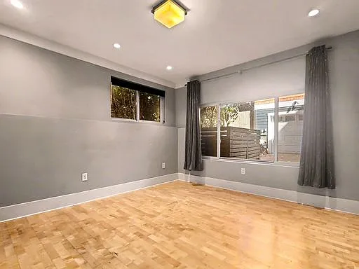 1014 E Denny Way #B — Photo 10