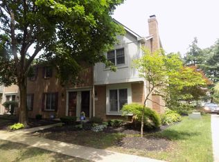 5311 Berrywood Dr, Columbus, OH 43220
