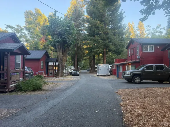 16124 Drake Road, Guerneville, CA 95446
