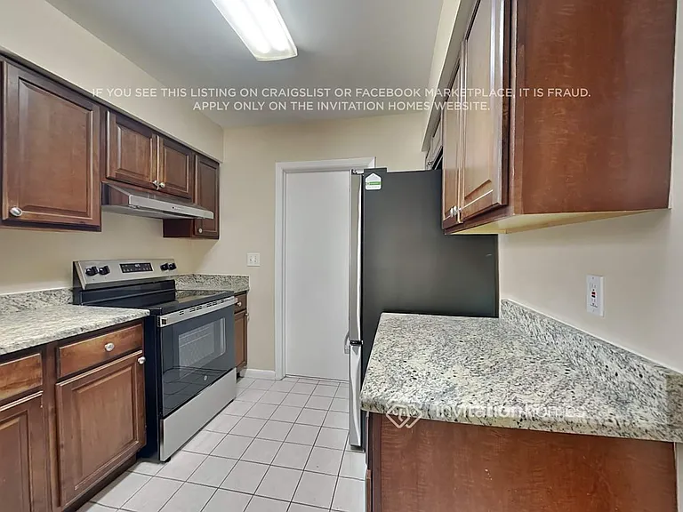 8303 W Hiawatha St — Photo 8