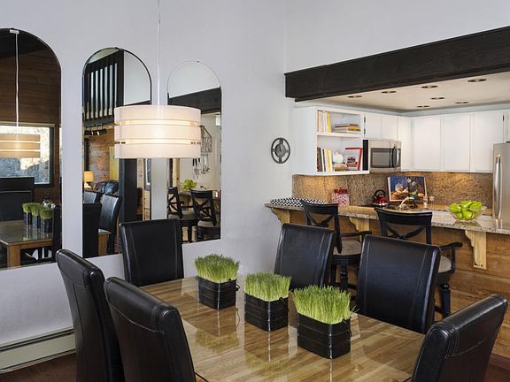Dining to Kitchen