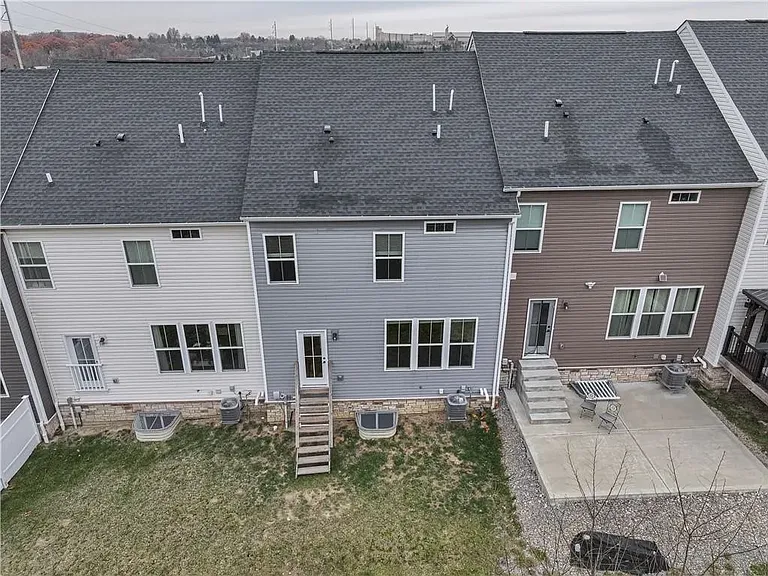 504 Florida Blvd — Photo 36