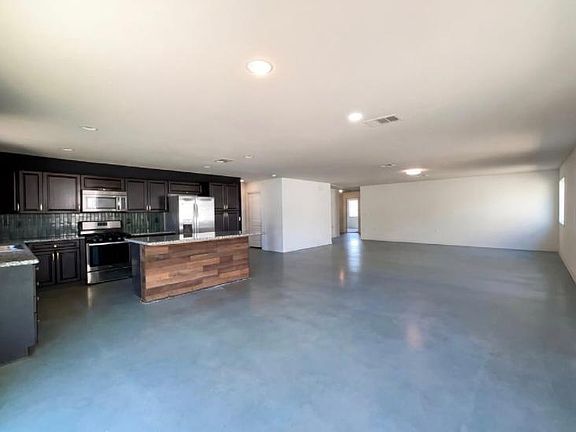 3rd image of 11123 Mickelson Dr #2