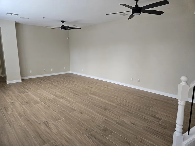 3922 E Cat Balue Dr — Photo 6