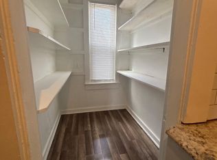 40-40 Vinton St, Springfield, MA 01104