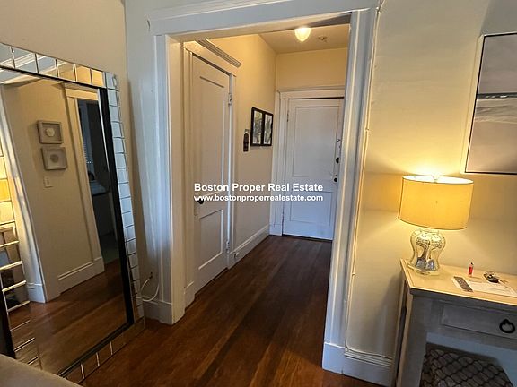 4th image of 15 Melvin Ave APT 2