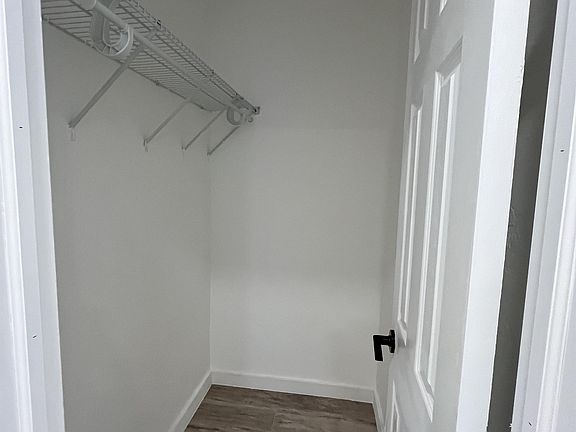 2nd image of 1958 NE 172nd St #3