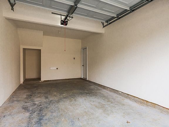 4th image of 5565 Limaburg Rd Unit 12