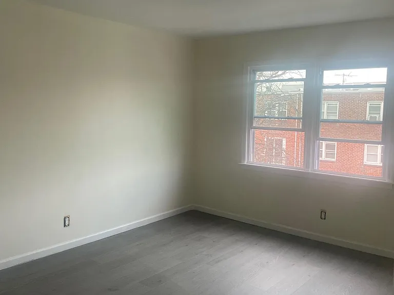 10 Briarwood Rd #2 — Photo 3