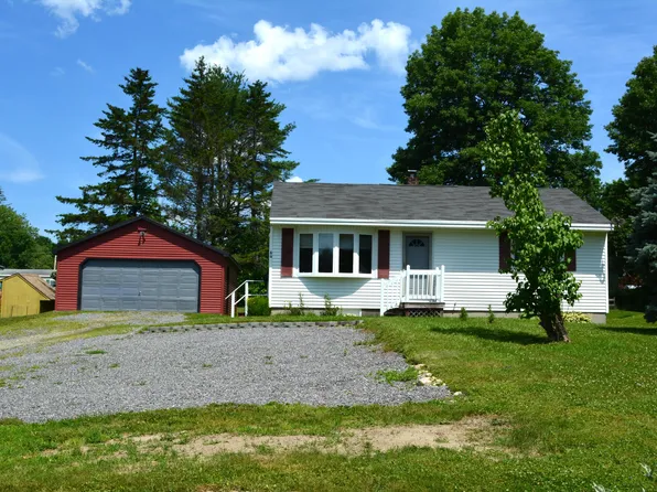 64 Maureen Avenue, Randolph, ME 04346