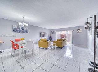 14911 SW 80th St APT 105, Miami, FL 33193