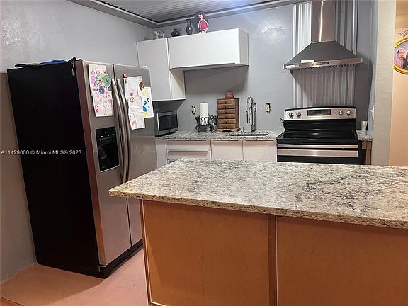 4th image of 4670 W 13th Ln APT 408