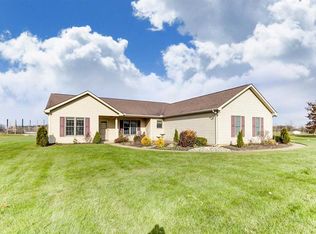 10677 E State Road 205, Laotto, IN 46763