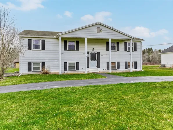 597 County Line Rd, Ontario, NY 14519