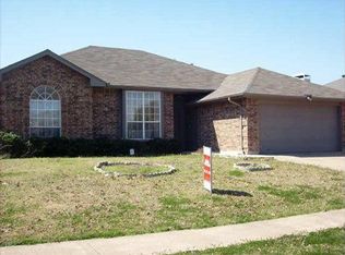 5714 Prescott Dr, Arlington, TX 76018
