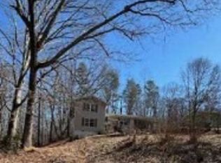2322 Fern Dr, Gainesville, GA 30507