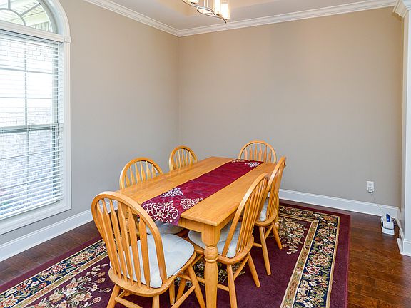 5th image of 106 Stonebury Ct