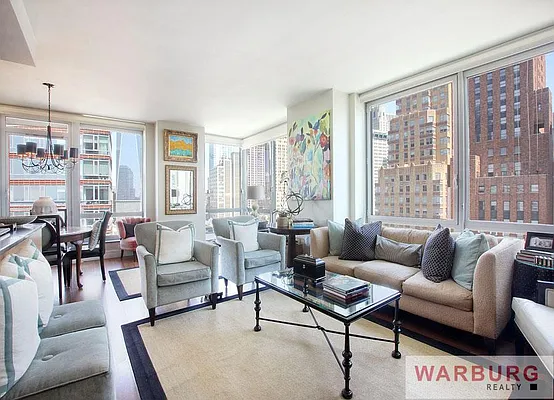 Sold by Warburg | media 5