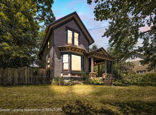 906 1st St, Jackson, MI 49203