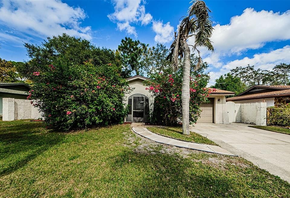1st image of 80 Suncrest Dr