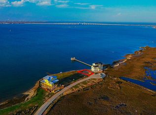 1406 Bay Pointe Dr, Galveston, TX 77554