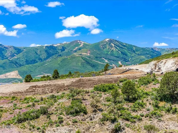 8641 N Rock Nettle Pl #Cm-63, Kamas, UT 84036