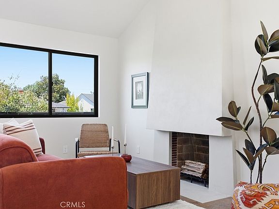 4th image of 6144 W 76th St