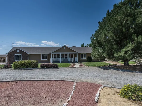 1675 P Rd, Loma, CO 81524