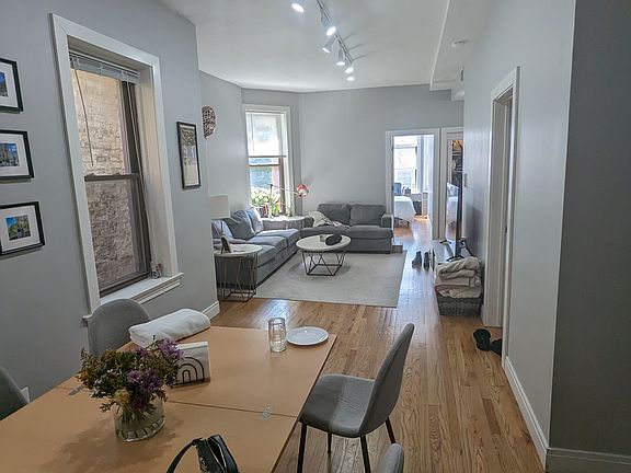 4th image of 2425 N Geneva Ter APT 2