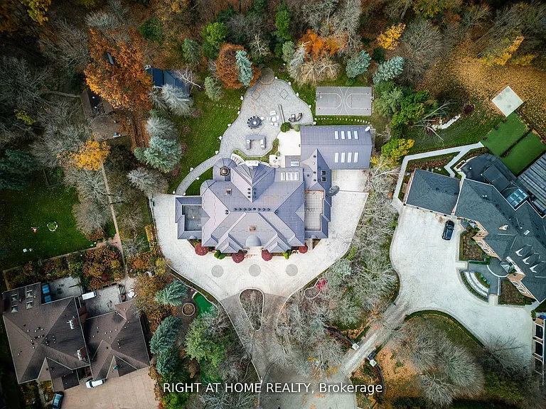 38 Sugarbush Ct — Photo 21