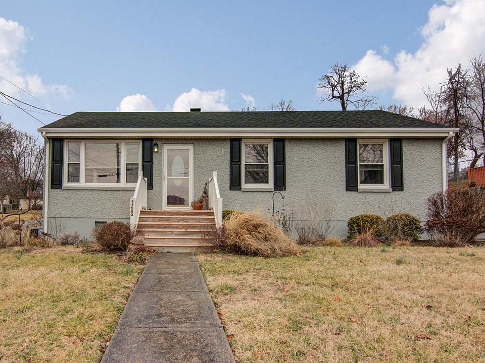 1st image of 1205 Stoutamire Dr