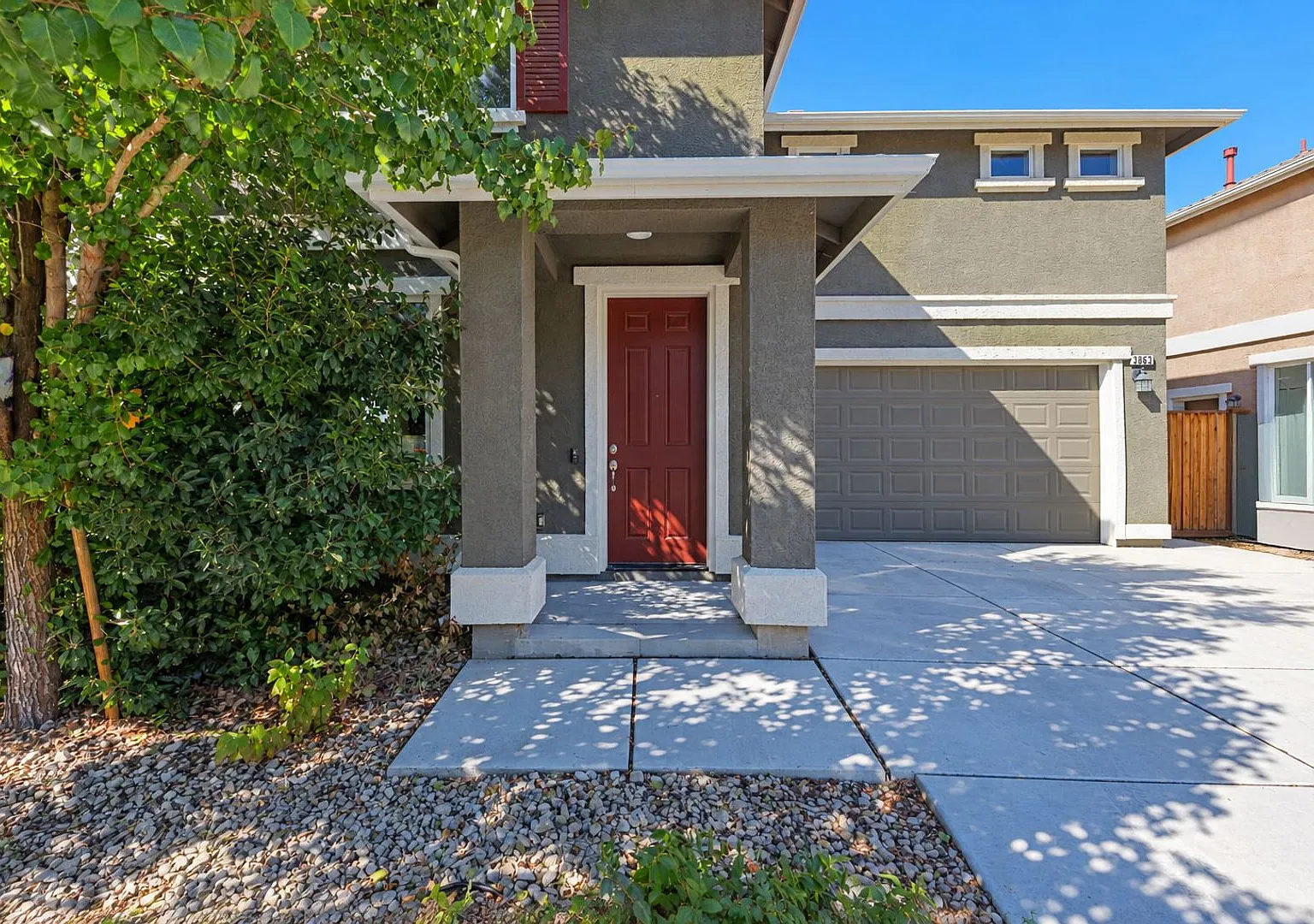 Move-In Ready, Single Family Home - Ready for you! — Photo 3