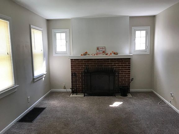 2nd image of 3627 Marshall Ave