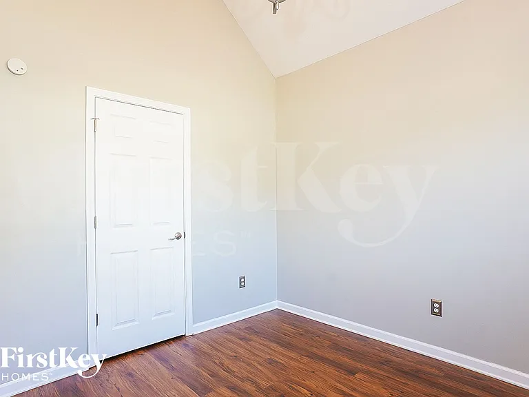 77 Pebble Creek Dr — Photo 12
