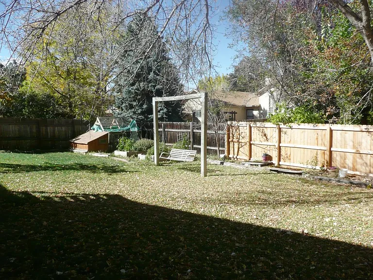 1724 Hull St — Photo 20