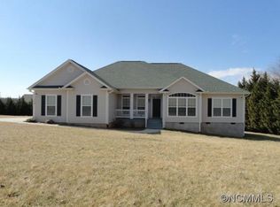 115 Williams Rd, Fletcher, NC 28732