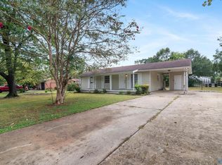 313 Robinson St, Decatur, AL 35601