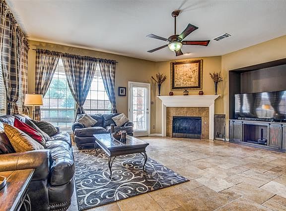 5th image of 2720 Pine Trail Dr