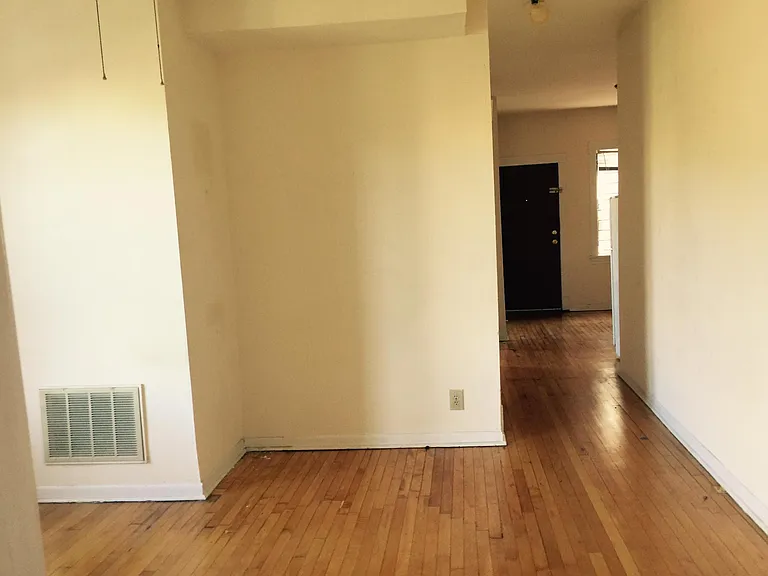 2149 W Walton St #1 — Photo 6