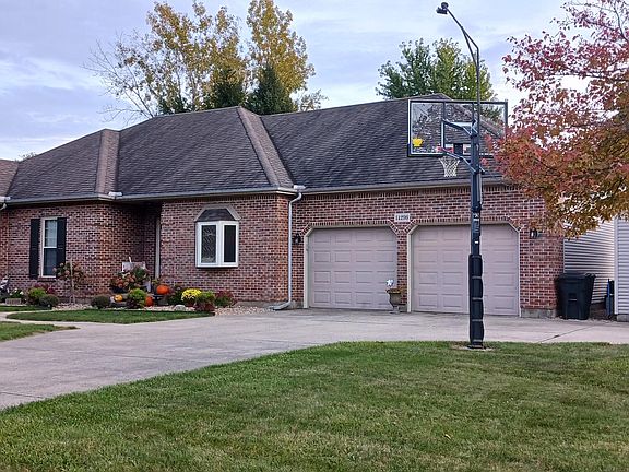 3rd image of 14298 Charm Hill Dr