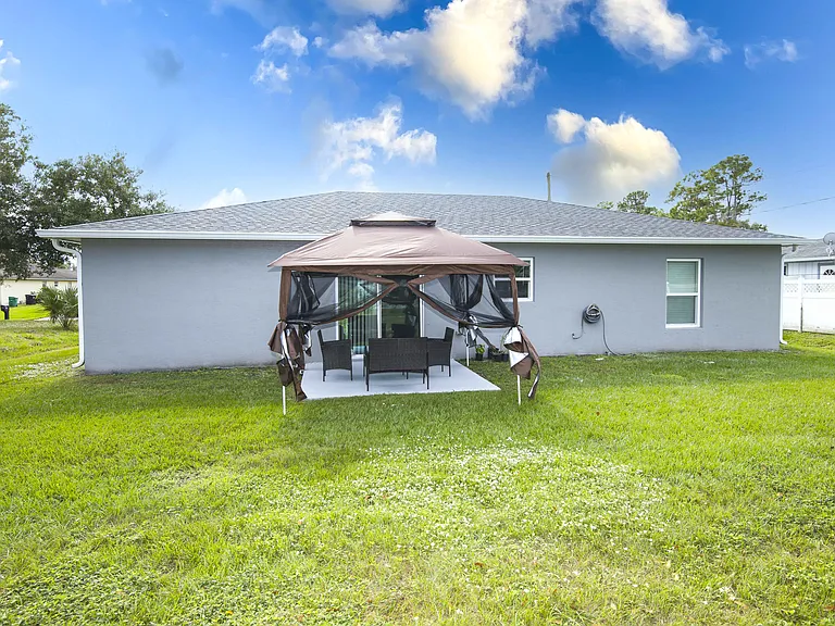 1315 SW Chase Rd — Photo 25