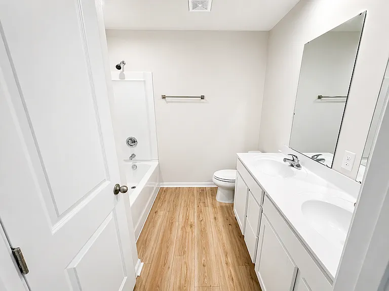 3160 Edgehill Dr — Photo 13