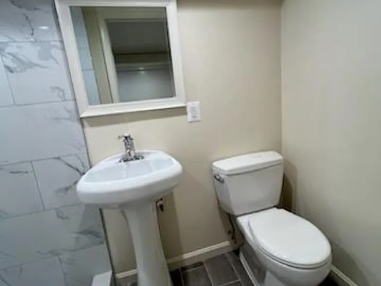 433 Grovethorn Rd — Photo 5