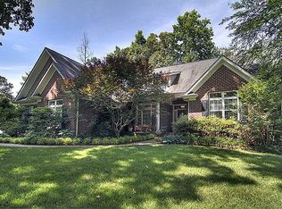 3930 Davis Dr, Charlotte, NC 28270