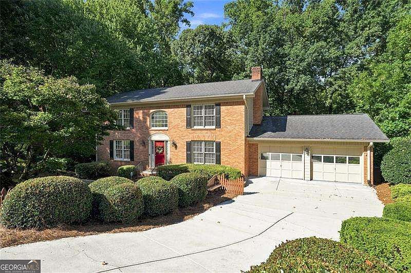 1st image of 113 Jamestown Ct SW