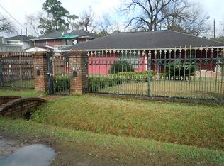 519 Turner Dr, Houston, TX 77076