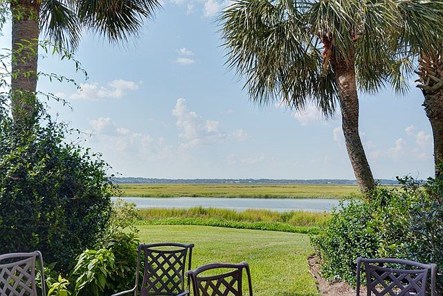 1st image of 1004 River Club Dr