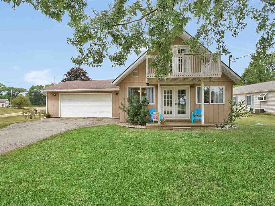 1st image of 118 Holiday Dr