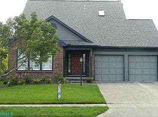 4899 Heath Trails Rd, Hilliard, OH 43026